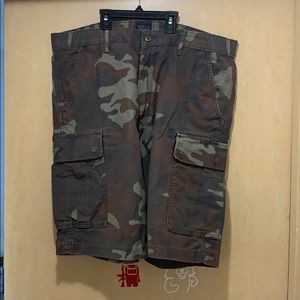 Levi camo cargo shorts